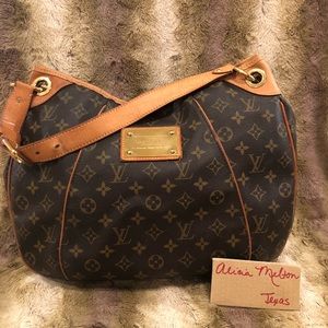 Authentic Louis Vuitton Monogram Galleria PM
